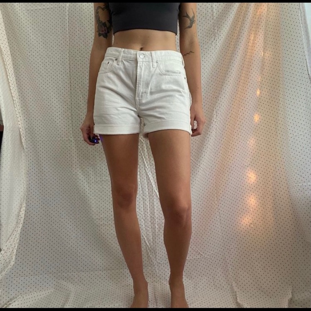 Everlane white jean shorts